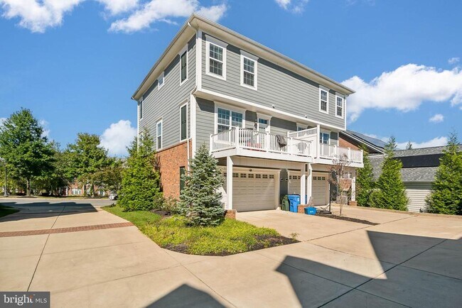 Building Photo - 236 Buckeye Cir