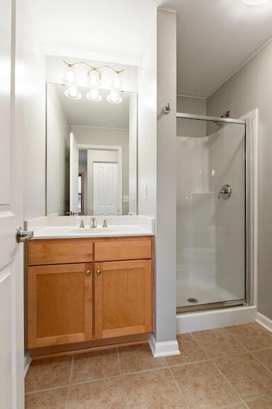 Building Photo - 737 Victoria Street S