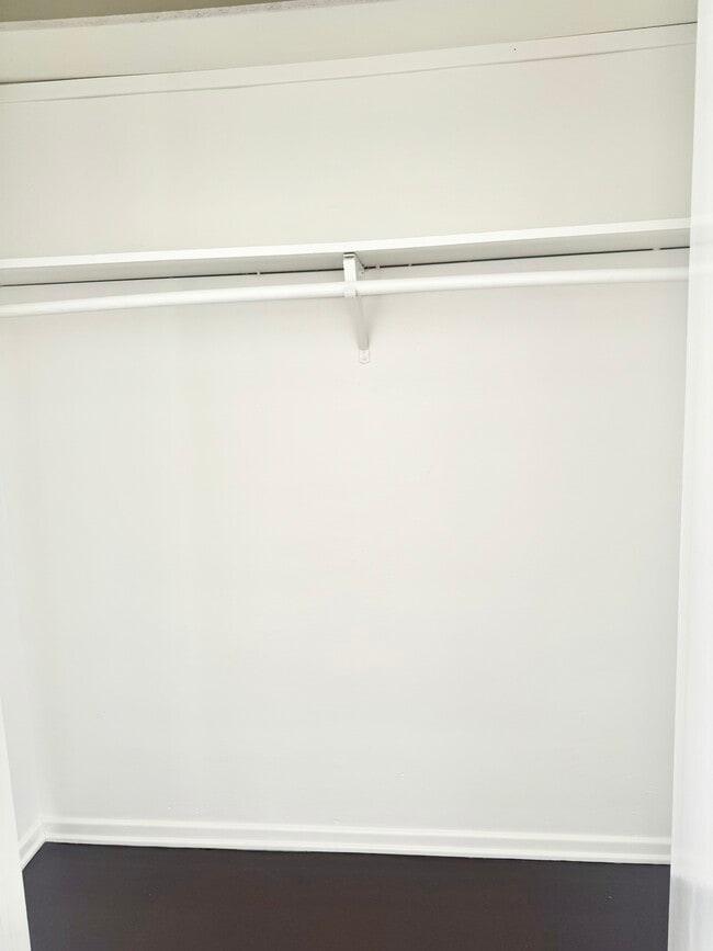 Building Photo - 13429 Beach Ave