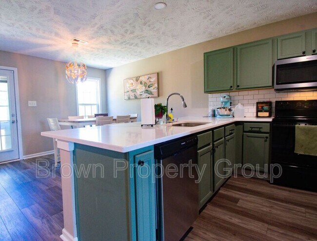 Building Photo - 4918 Yorkchester Dr