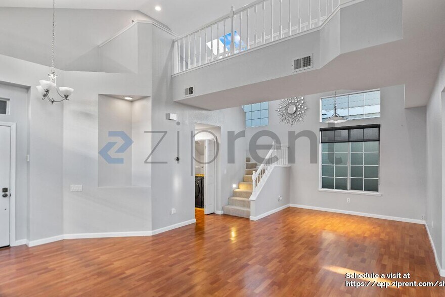 Building Photo - 281 Scotts Valley