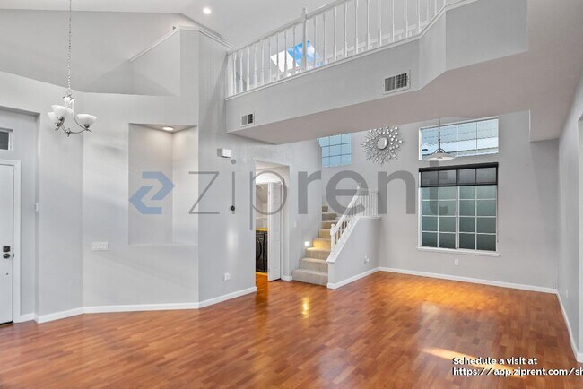 Building Photo - 281 Scotts Valley