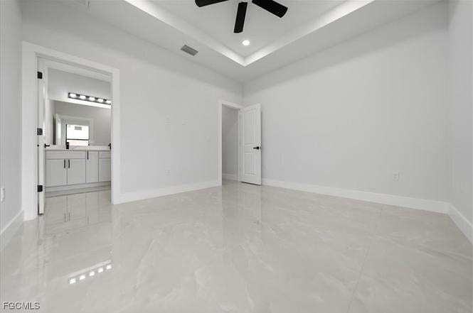 Building Photo - 134 Harold Ave S