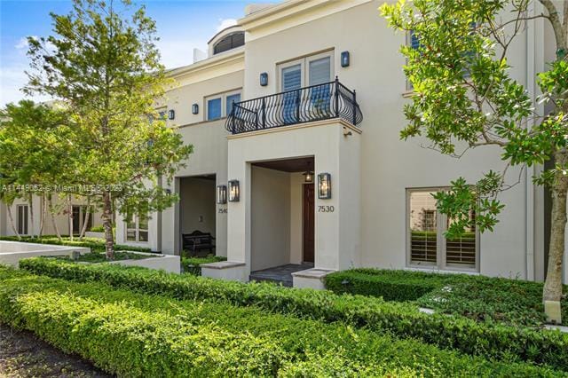 Building Photo - 7530 SW 56th Ct