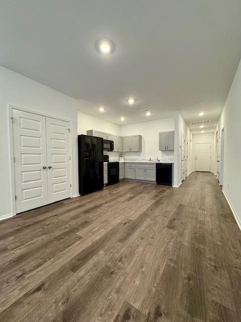 Building Photo - 6810 Memphis