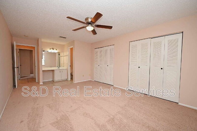 Building Photo - 1018 Sunshine Way SW