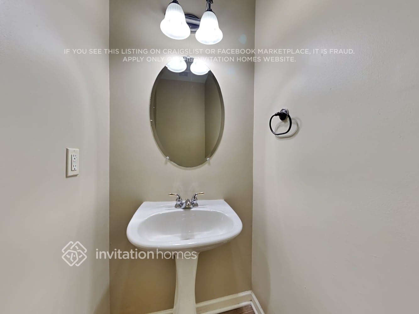 Building Photo - 4293 Rosehall Ct
