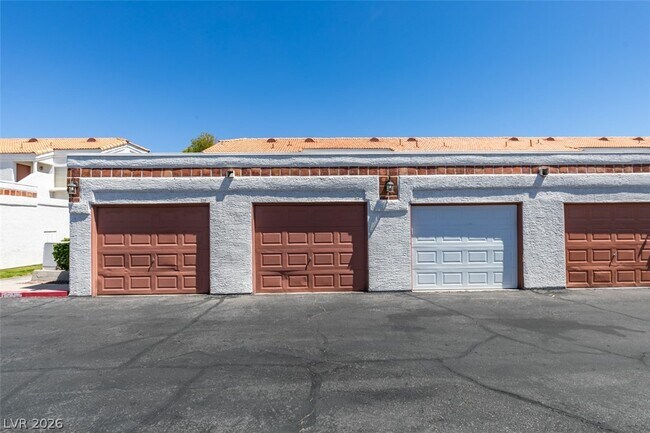 Building Photo - 1800 S Edmond St