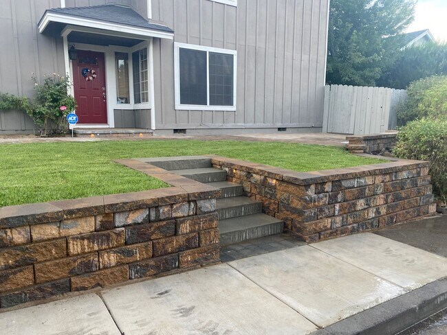 Building Photo - Unlock Your Next Adventure! Gorgeous 3-bd/2.5-ba  Available NOW in SW Reno!