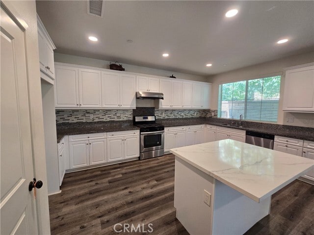 Building Photo - 3903 Merryvale Way