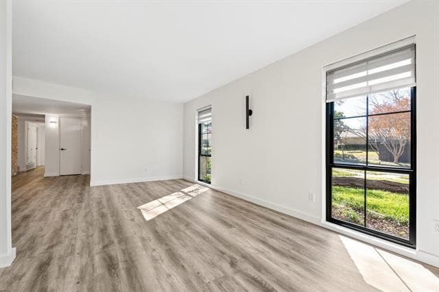 Building Photo - 12611 High Meadow Dr