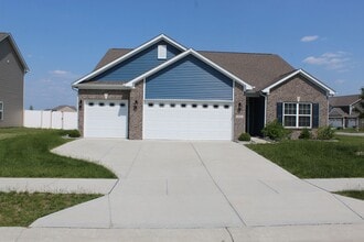 Building Photo - Beautiful Ranch in a popular Avon Community!