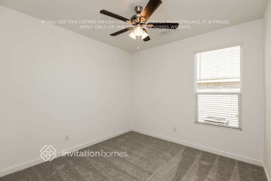 Building Photo - 312 Sedalia Trl