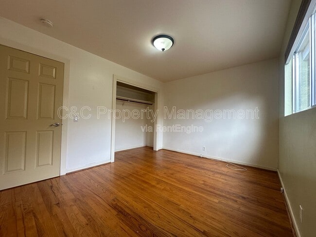 Building Photo - 1865 Andrew Ct