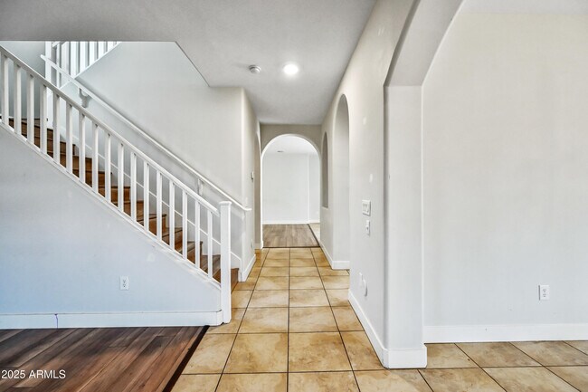 Building Photo - 839 S Adam Wy