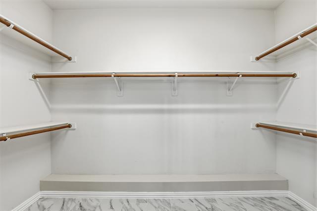 Building Photo - 1956 N Port Ct