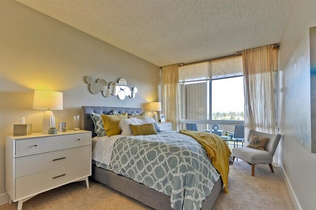 Building Photo - The Marc