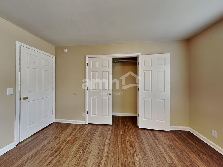 Building Photo - 309 Kentons Way