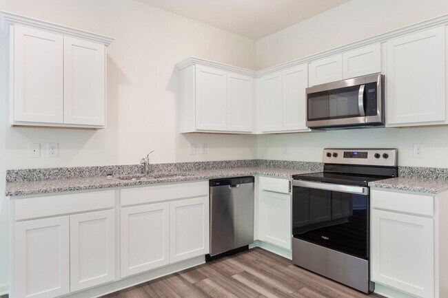 Building Photo - Newly Constructed 3/2.5 Townhome w/ Privat...