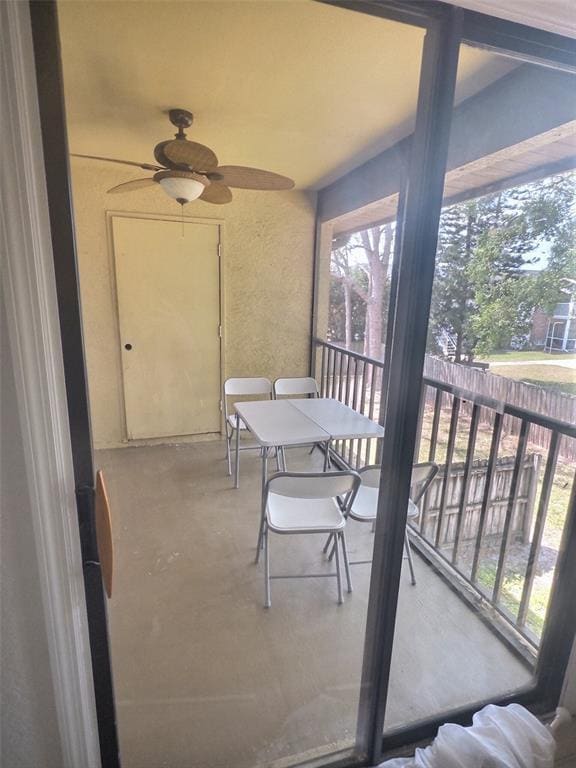 Building Photo - 10100 Sailwinds Blvd N