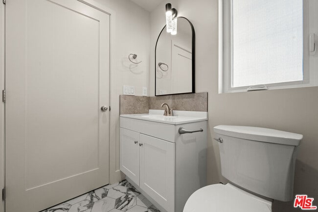 Building Photo - 1509 Edris Dr