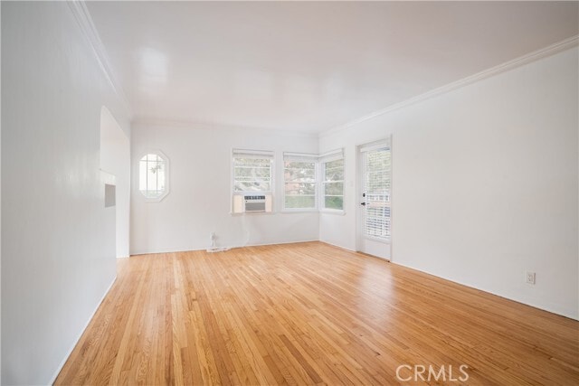 Building Photo - 265 N Swall Dr