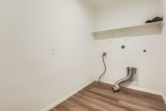 Building Photo - 1726 Windstone Rdg Dr