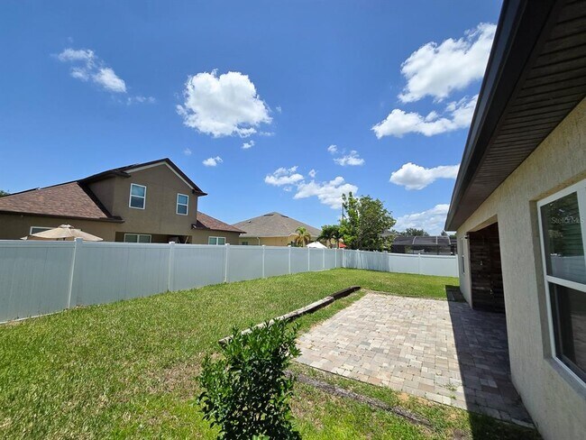 Building Photo - 3543 Meadow Breeze Loop