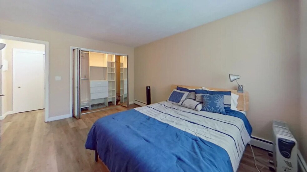 Building Photo - 123 Sewall Ave