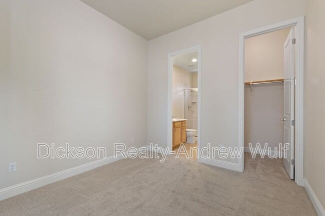 Building Photo - 2245 Heavenly View Trail