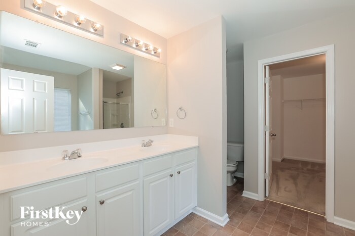 Building Photo - 3050 Whittier Way