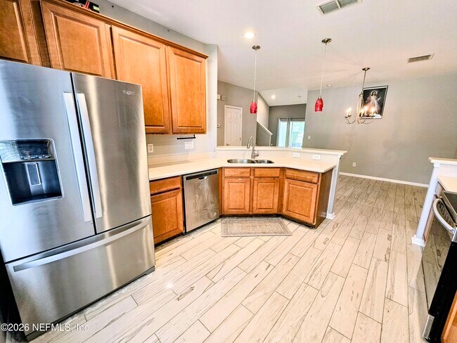 Building Photo - 535 Wooded Crossing Cir