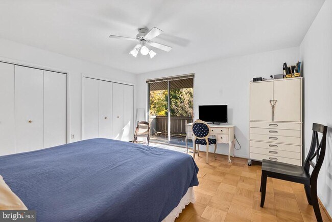 Building Photo - 110 Cross Keys Rd