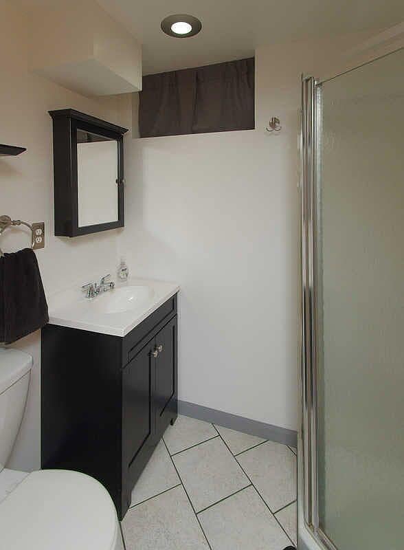 Building Photo - 1430 S Eaton Ct