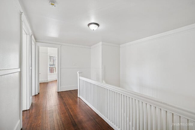 Building Photo - 1704 Steiner St