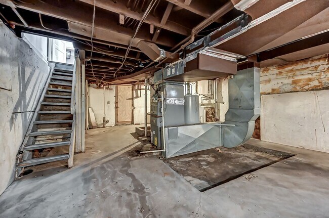 Building Photo - 5316 Markey Rd