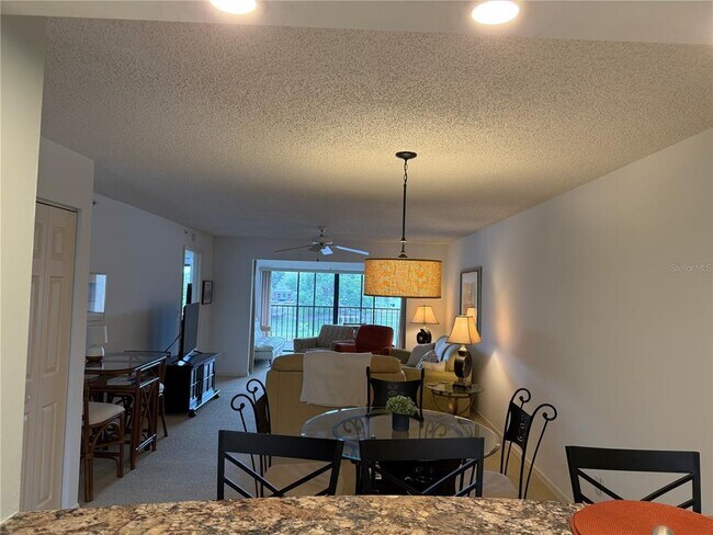 Building Photo - 5555 Ashton Lake Dr