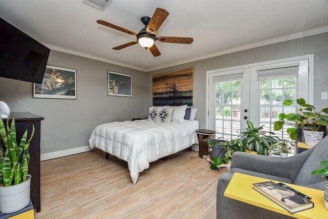 Building Photo - 1918 Quail Grove Ln