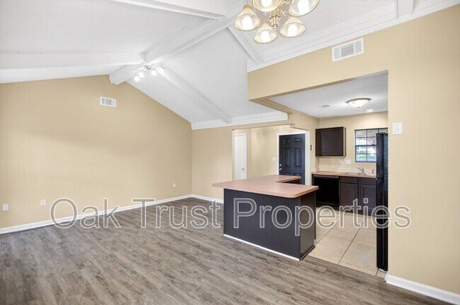 Building Photo - 103 Cambell Ct