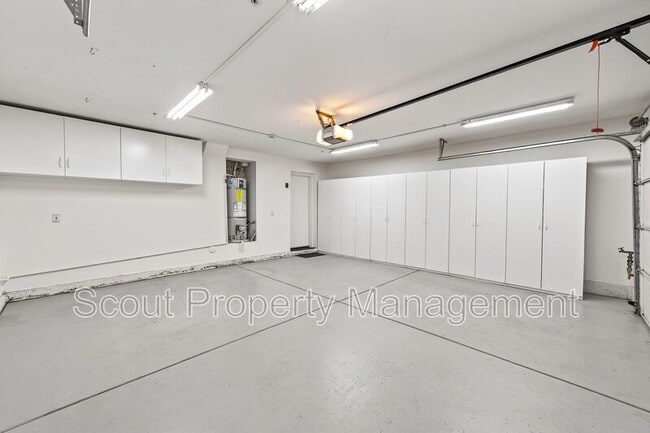 Building Photo - 33496 Winston Way