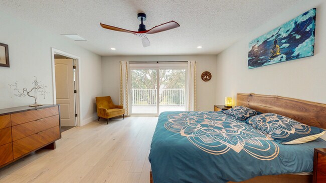 Building Photo - 1027 Saltwater Cir