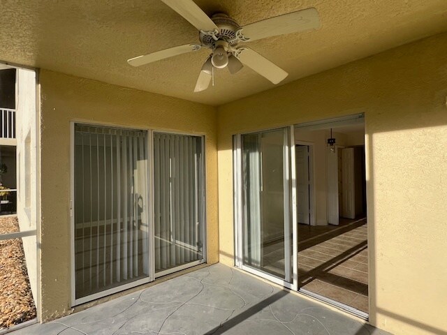 Building Photo - 4935 Sandra Bay Dr