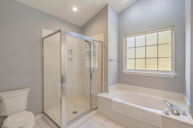 Building Photo - 4818 Southern Trail