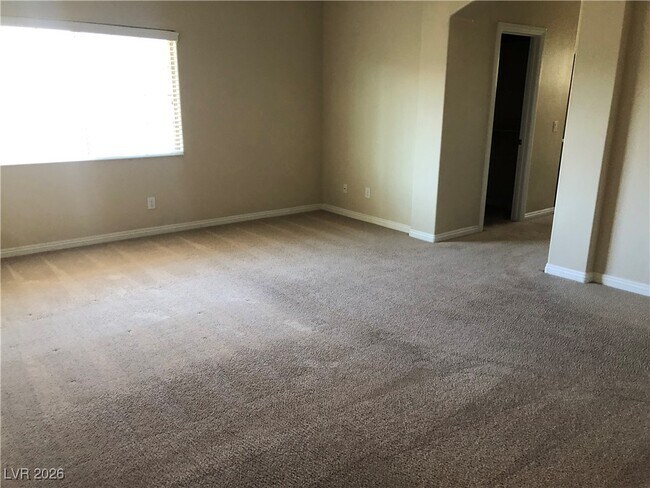 Building Photo - 9642 Volk Ave