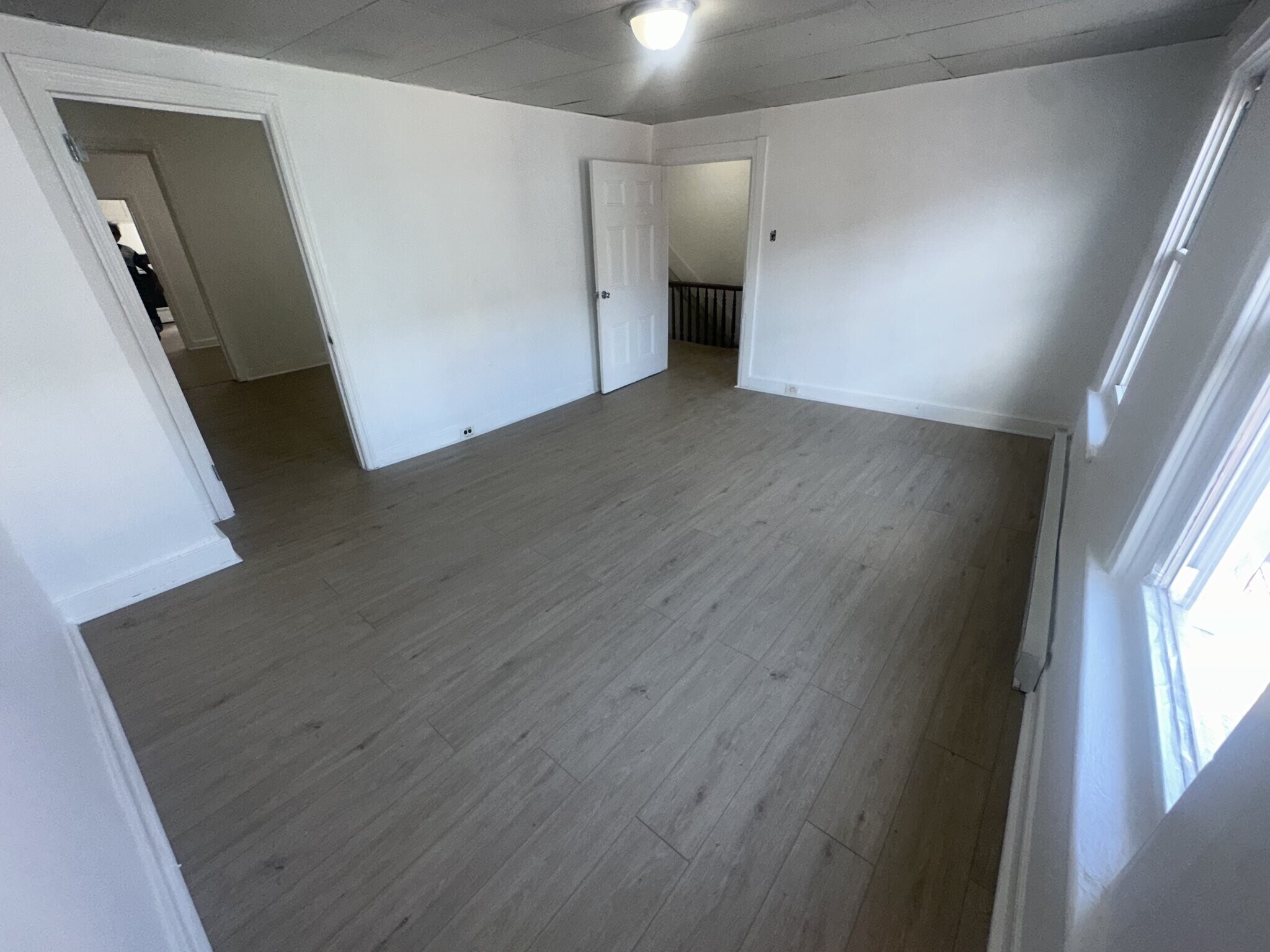 Building Photo - 115 East Ave