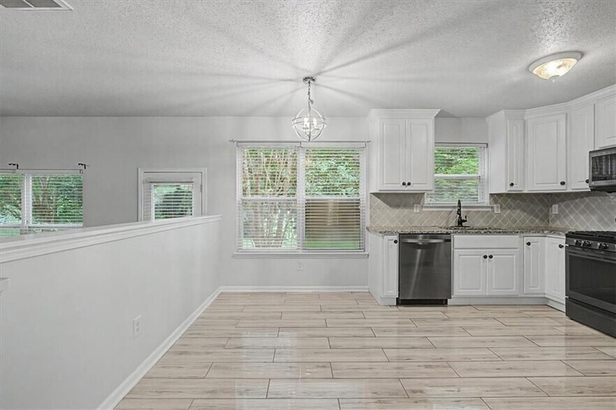Building Photo - 1025 Balsam Wood Trail