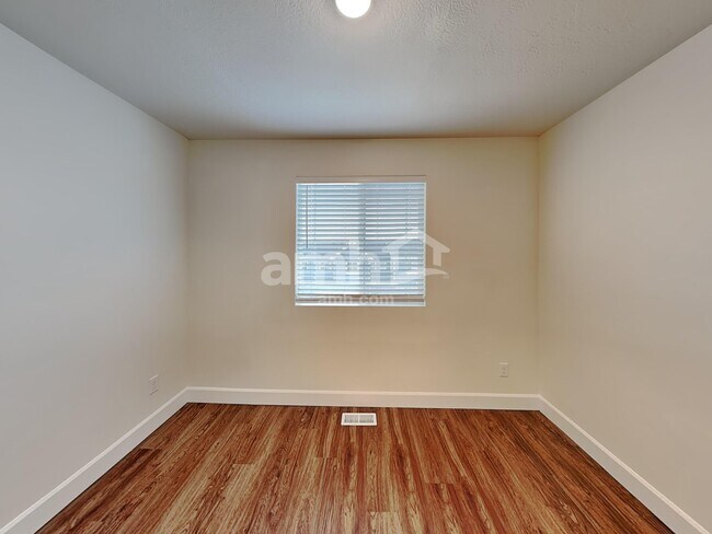 Building Photo - 7391 S Copper Rim Dr