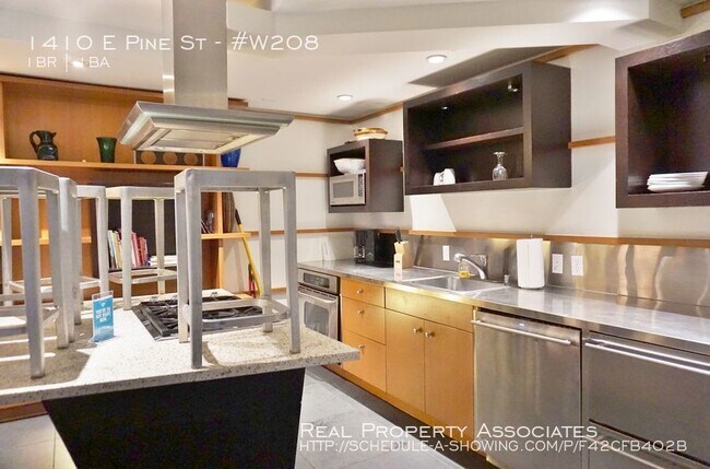 Building Photo - Braeburn Apartment