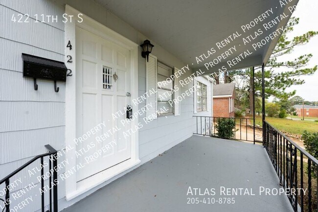 Building Photo - ADORABLE & AFFORDABLE BESSEMER HOME!