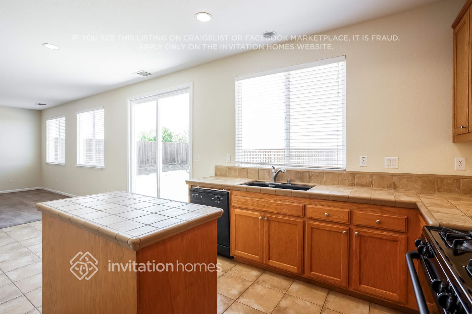 Building Photo - 4064 Heaton Ct